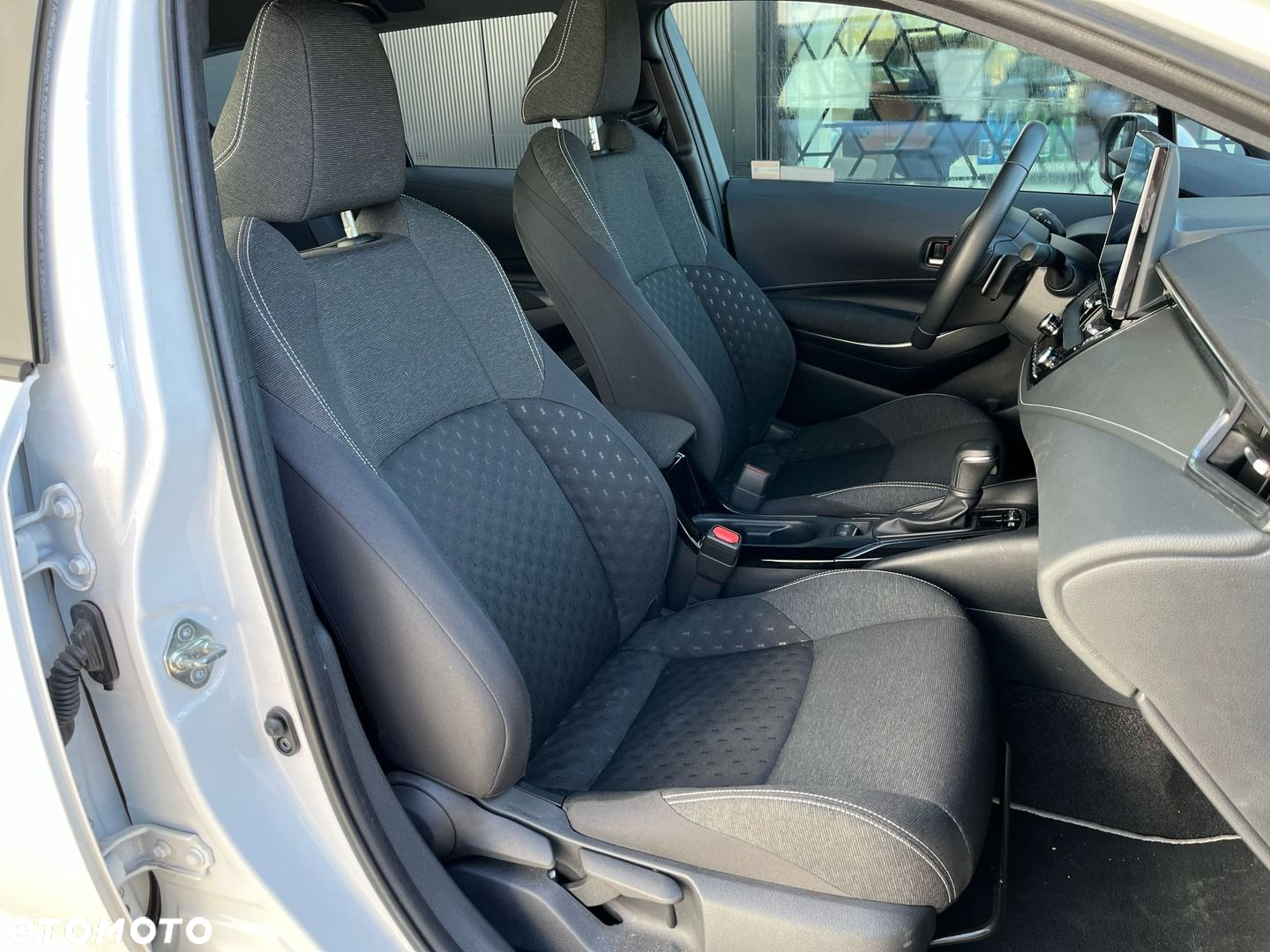Toyota Corolla - 21