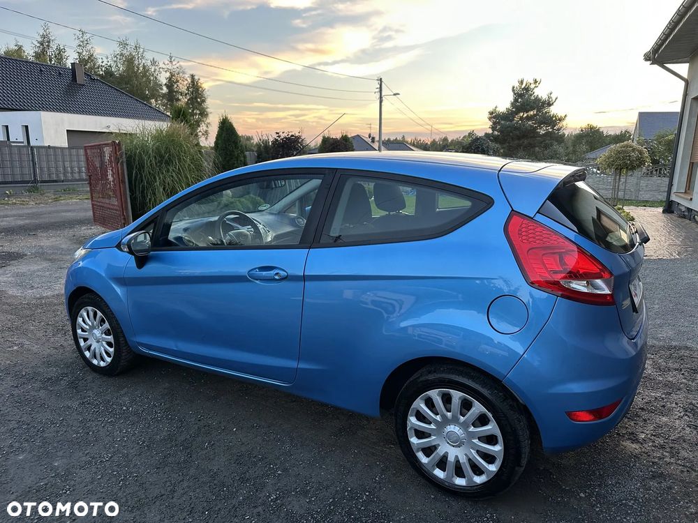 Ford Fiesta - 5