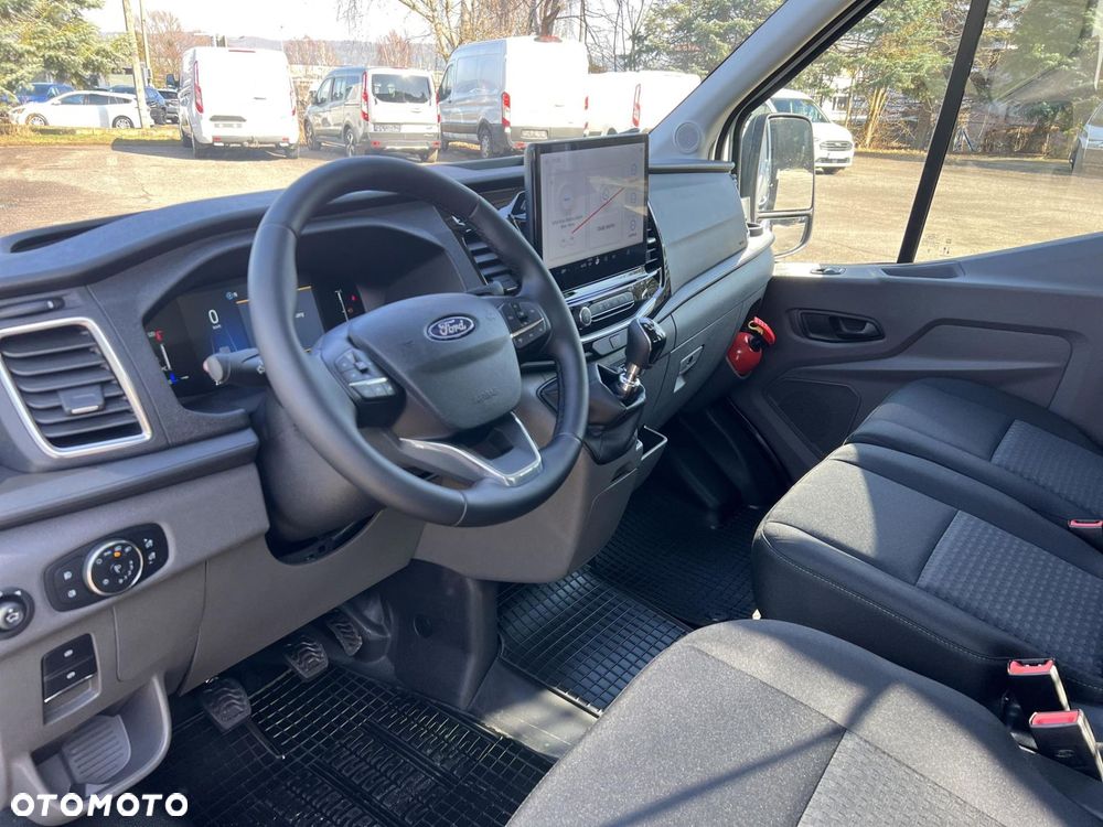 Ford Transit - 9