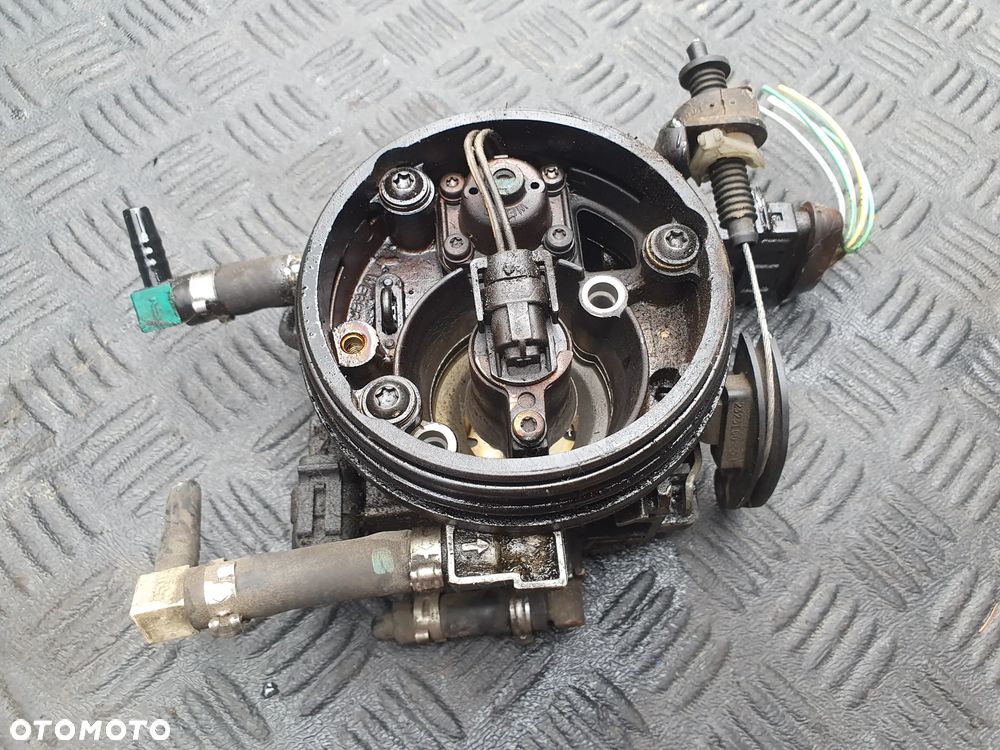 Peugeot 306 1.4 monowtrysk przepustnica wtryskiwacz WTYCZKI - 1