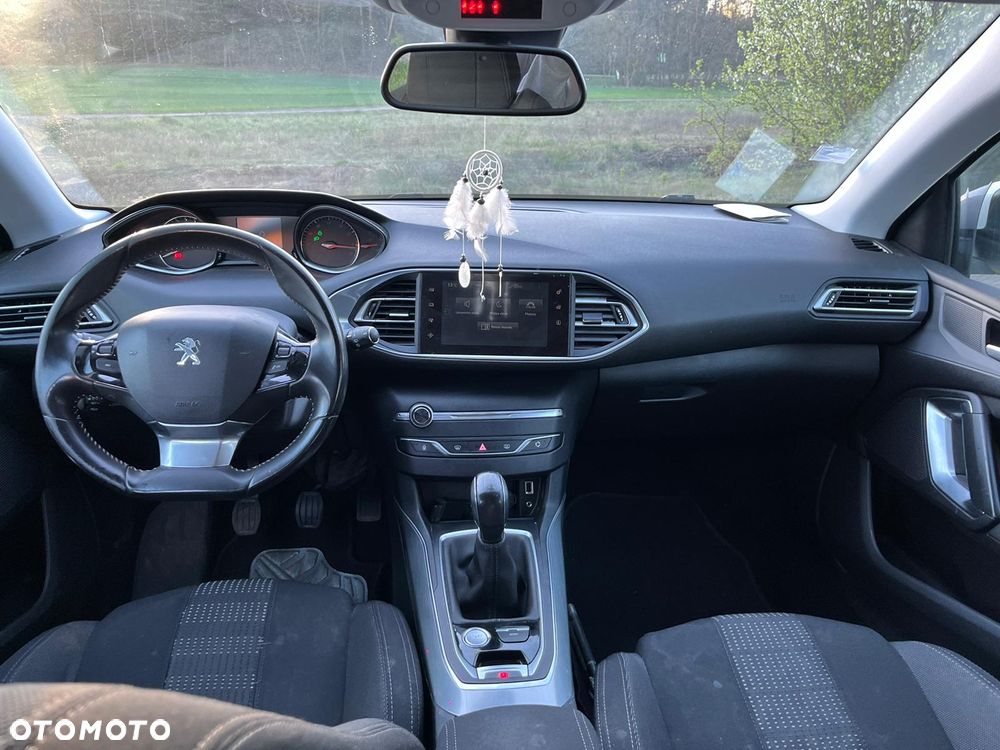 Peugeot 308 PureTech 110 Stop & Start Active - 8