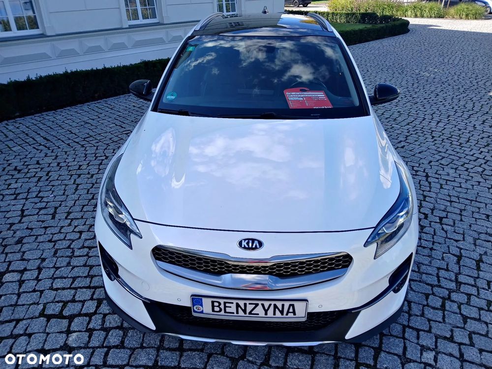 Kia XCeed - 16