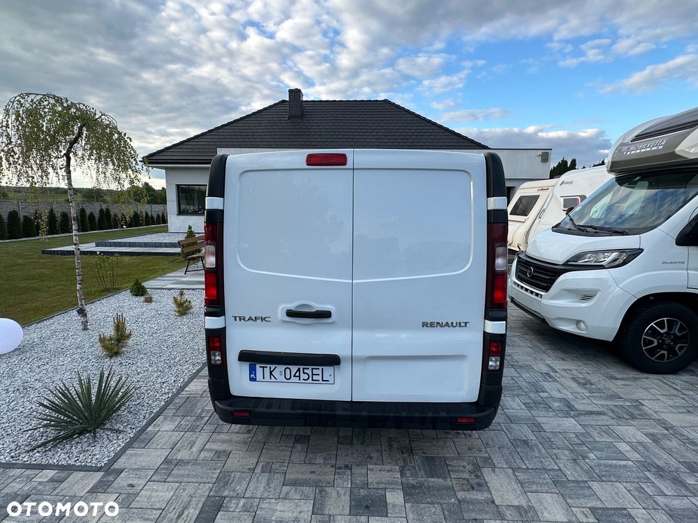 Renault Trafic - 25