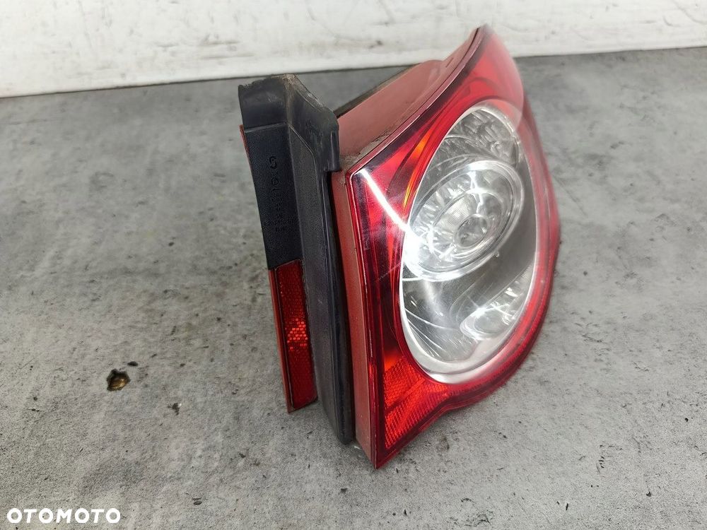 LAMPA TYLNA PRAWA VW PASSAT B6 3C5945096C SEDAN - 4