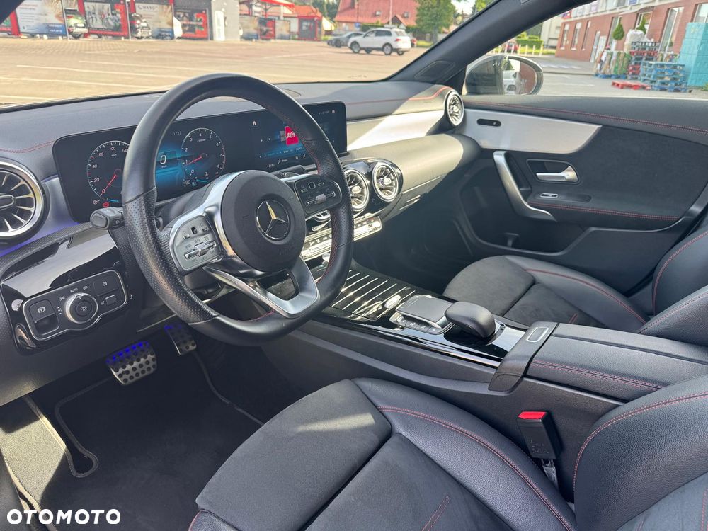 Mercedes-Benz CLA 180 AMG Line 7G-DCT - 6