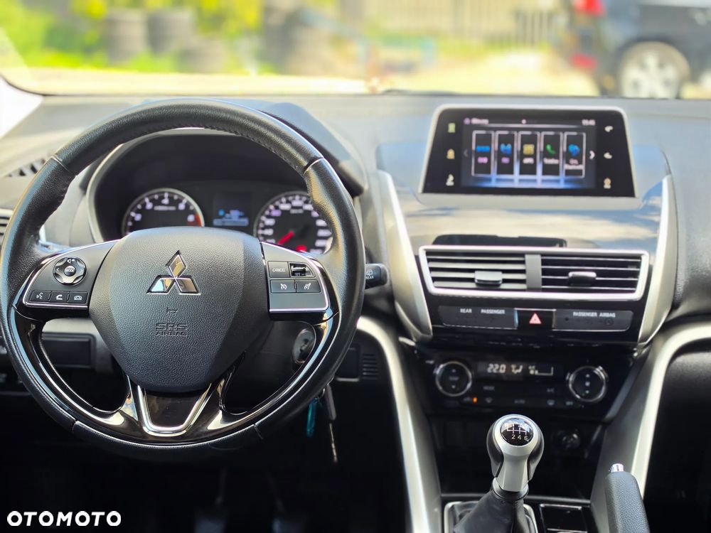 Mitsubishi Eclipse Cross - 36