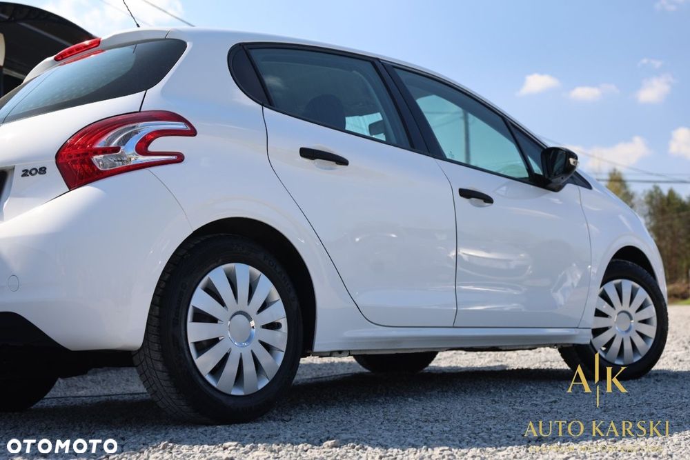 Peugeot 208 - 14
