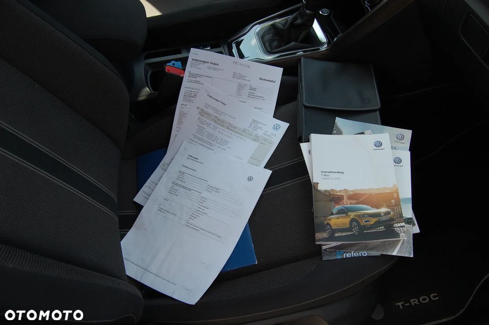 Volkswagen T-Roc - 8