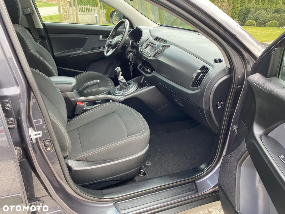 Kia Sportage 1.7 CRDI 2WD Vision - 9