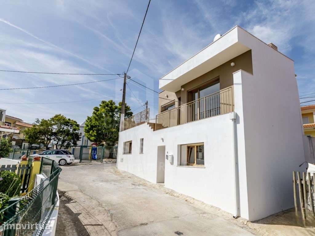 Vende Moradia T2 - Ericeira 15 km, A Casa das Casas - Grande imagem: 4/28