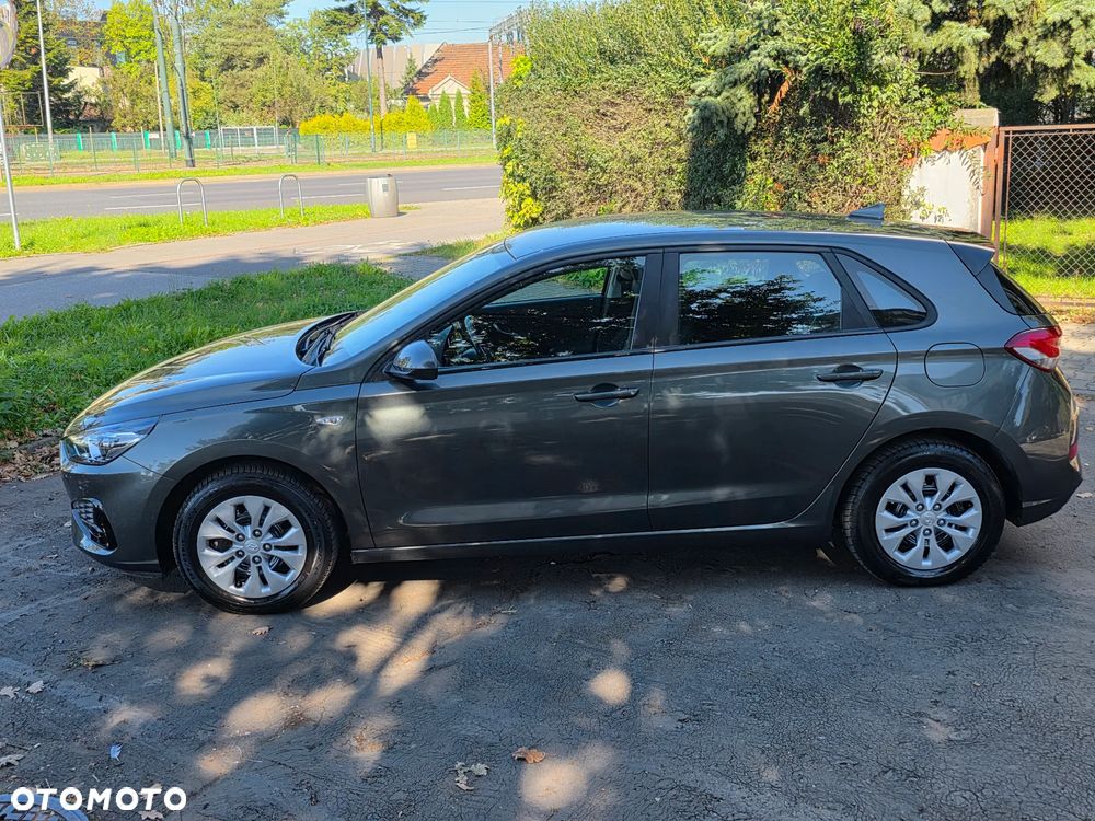 Hyundai i30 1.5 DPI Modern - 11