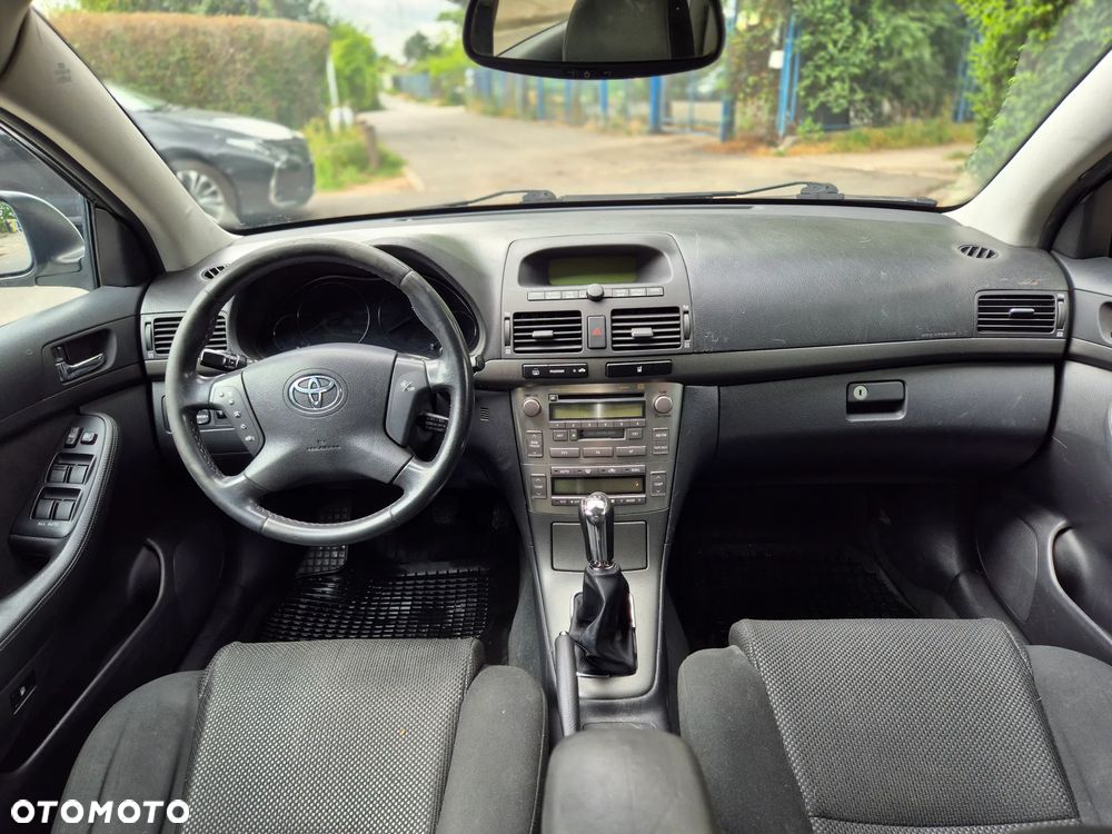 Toyota Avensis 2.0 D-4D Prestige - 8