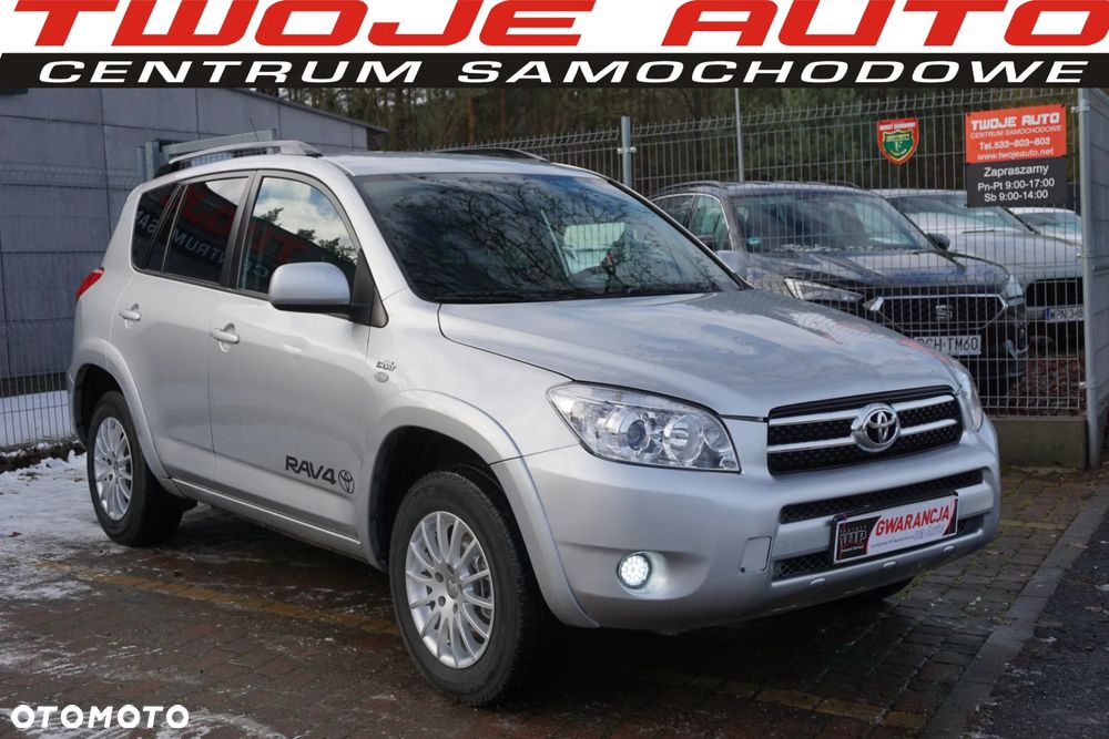 Toyota RAV4 2.2 D-CAT 4x4 Sol - 2