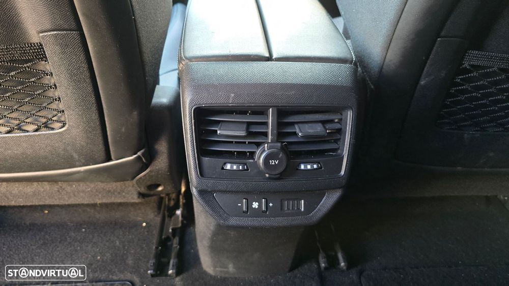 Peugeot 5008 BlueHDI 130 EAT8 Crossway - 56