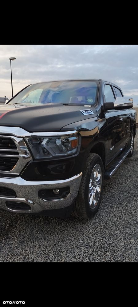 RAM 1500 Crew Cab Shortbed Bighorn - 36