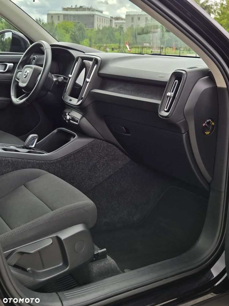 Volvo XC 40 T3 - 13