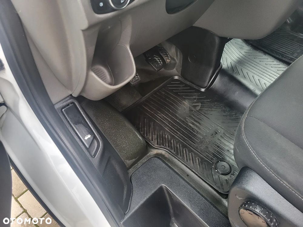 Ford Transit Custom - 33