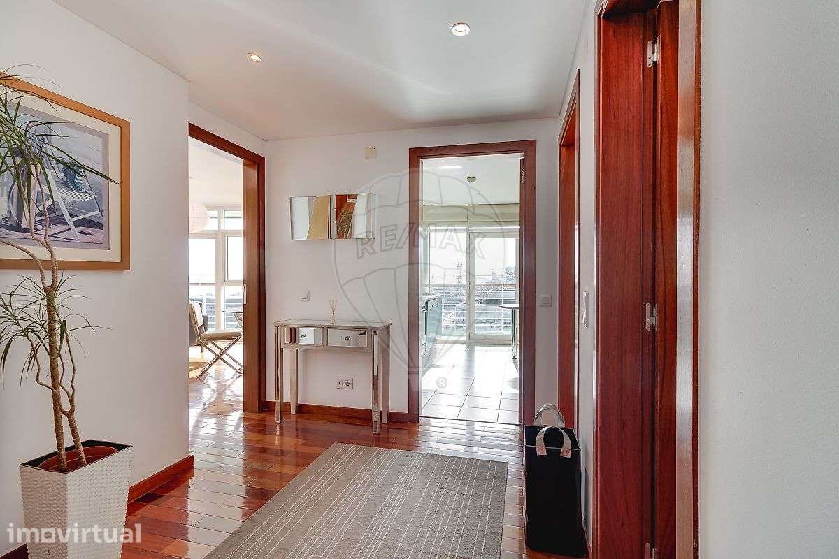 Apartamento T1 para arrendamento - Grande imagem: 2/24
