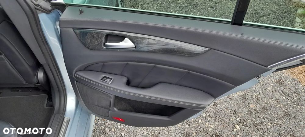 Mercedes-Benz CLS 350 BlueTEC 4-Matic - 23