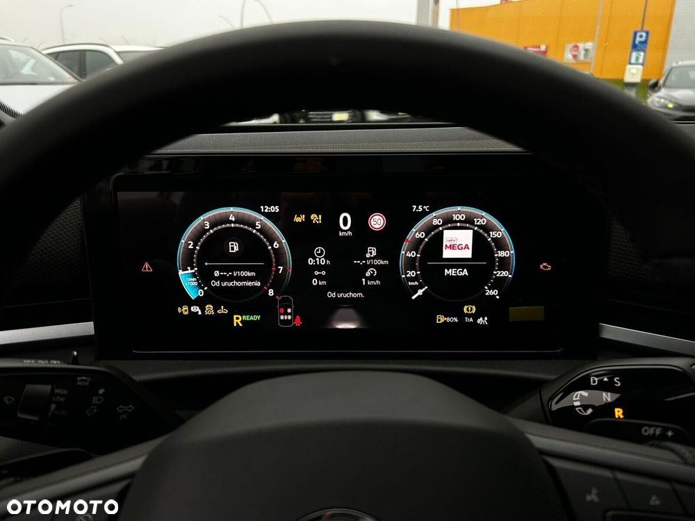 Volkswagen T-Roc - 14