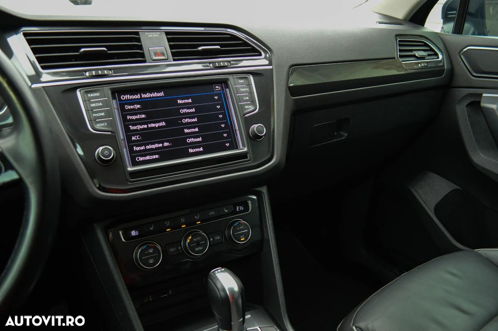 Volkswagen Tiguan 2.0 TDI SCR 4MOTION (BlueMotion Techn.) DSG Highline - 33