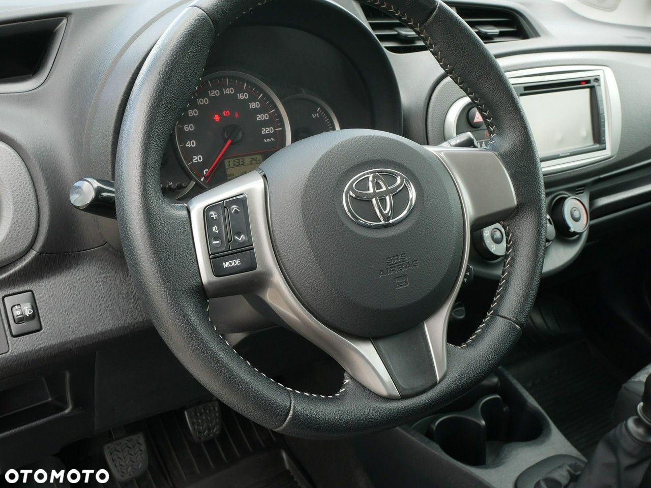 Toyota Yaris 1.4 D-4D - 15