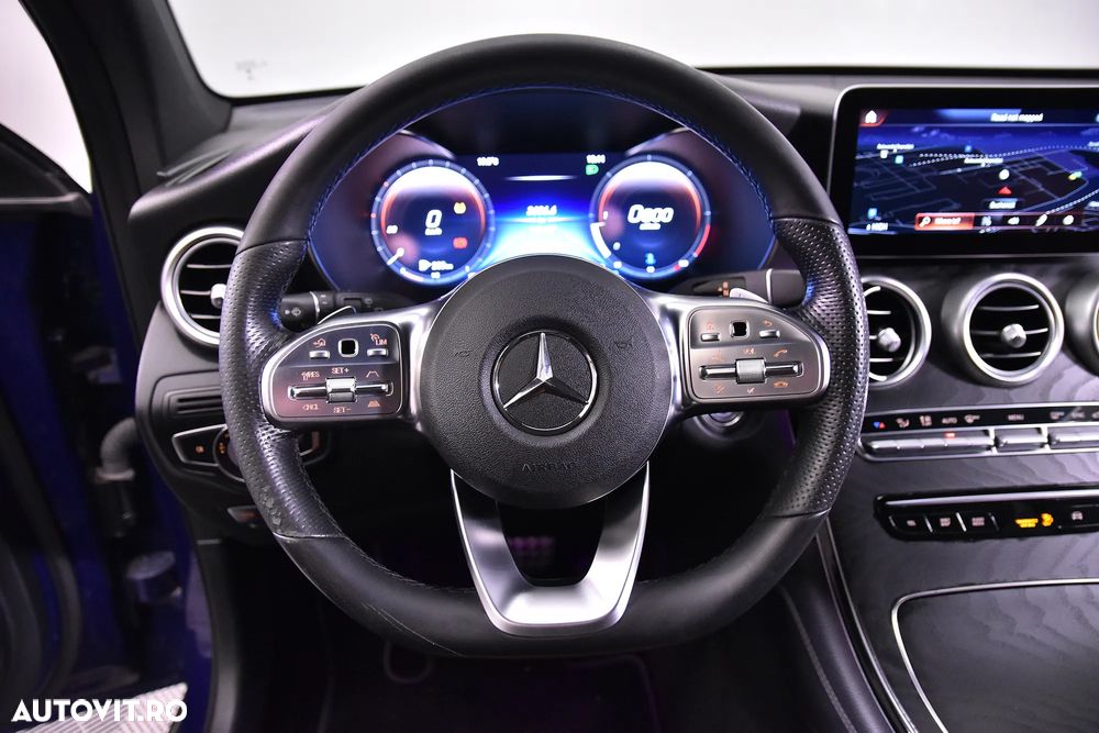 Mercedes-Benz GLC 300 d 4MATIC - 16