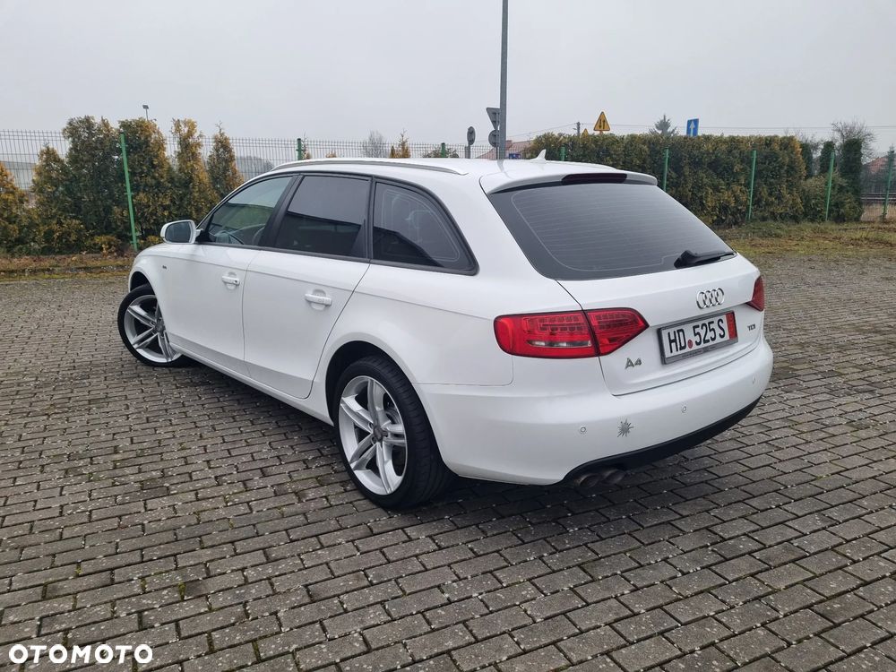 Audi A4 Avant 2.0 TDI DPF Ambiente - 27