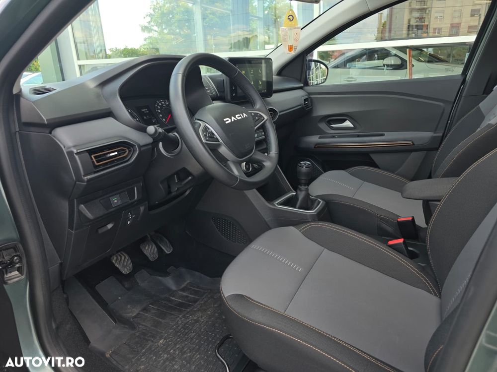 Dacia Sandero Stepway ECO-G 100 MT6 Extreme+ - 13