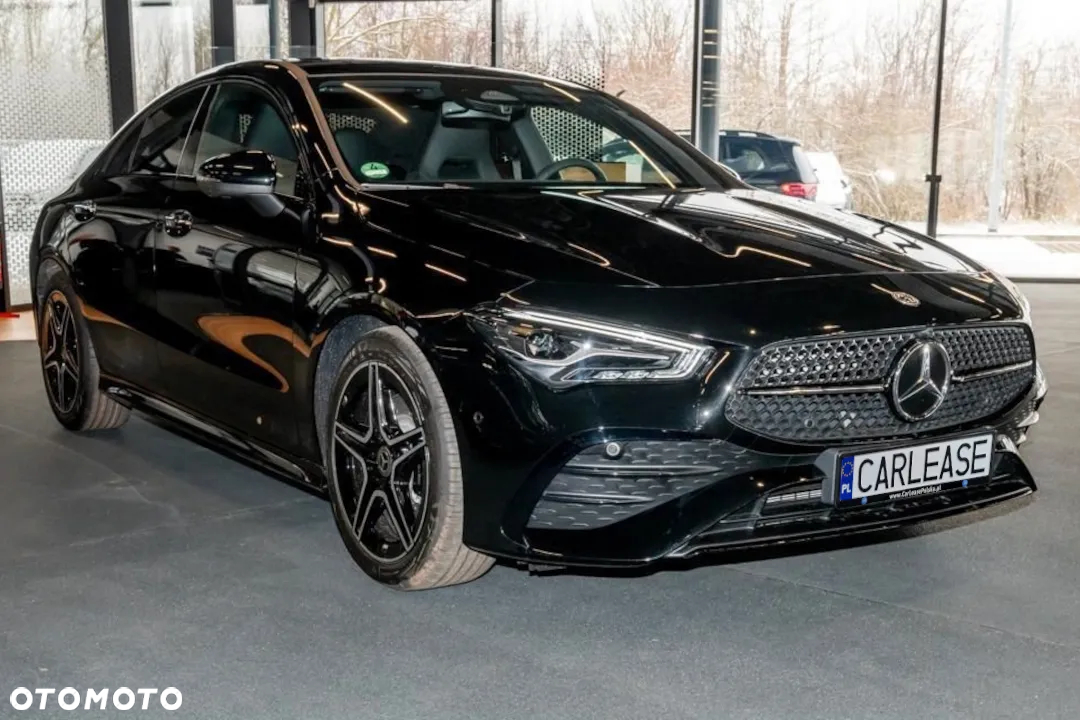 Mercedes-Benz CLA 200 AMG Line 7G-DCT - 3