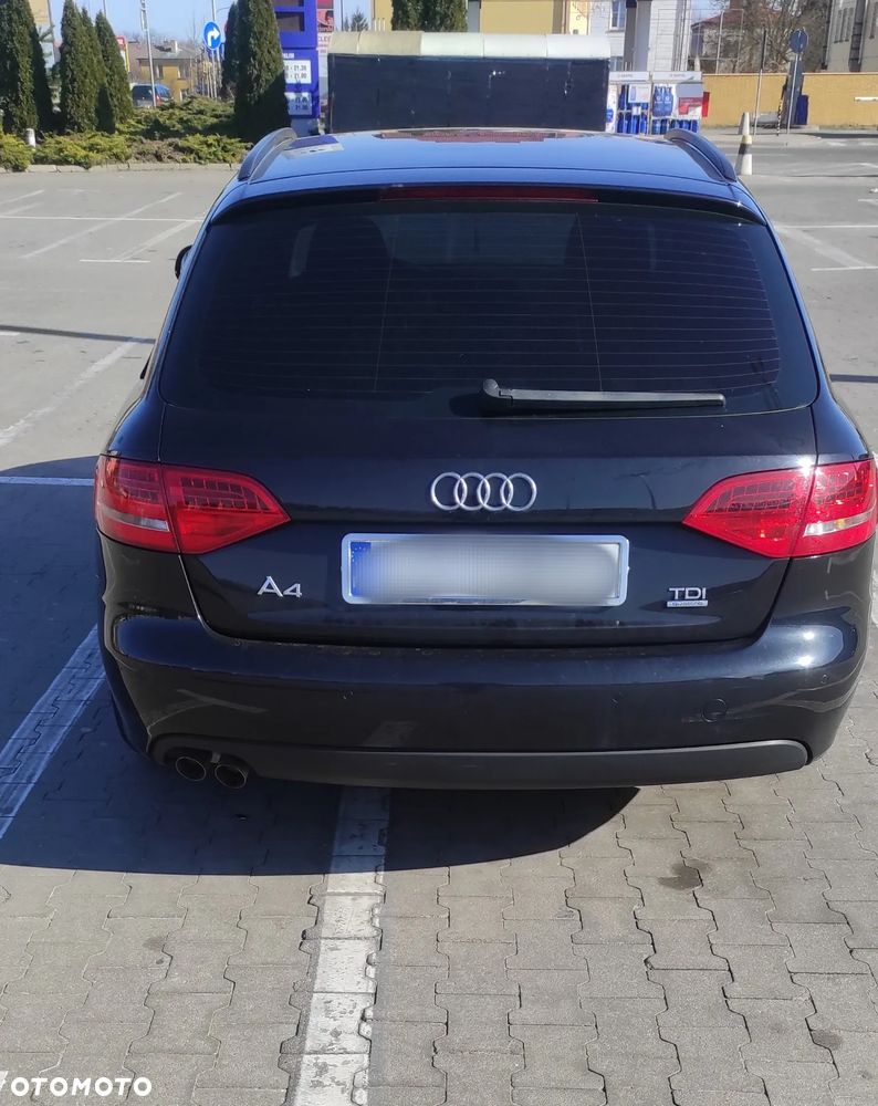 Audi A4 Avant 2.0 TDI DPF quattro Ambiente - 6