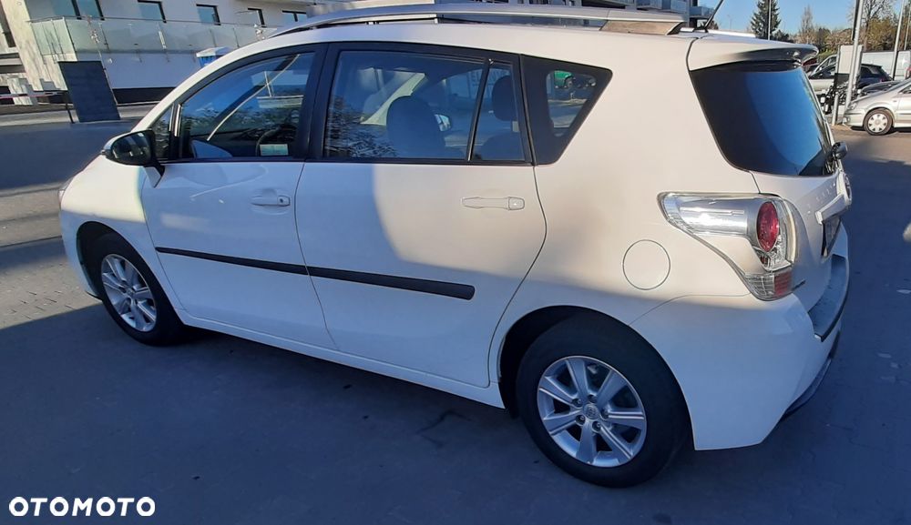 Toyota Verso 1.8 Premium 7os MS - 13