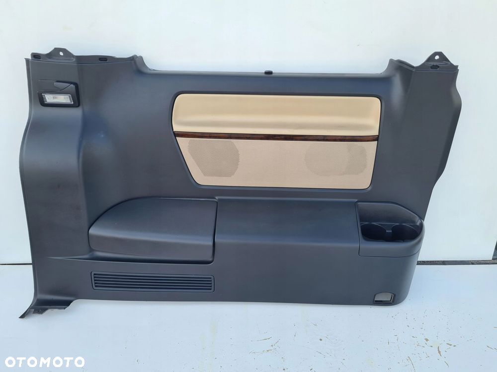 VW T5 MULTIVAN HIGHLINE tapicerka boczek lewy tył 7H5868716 - 1