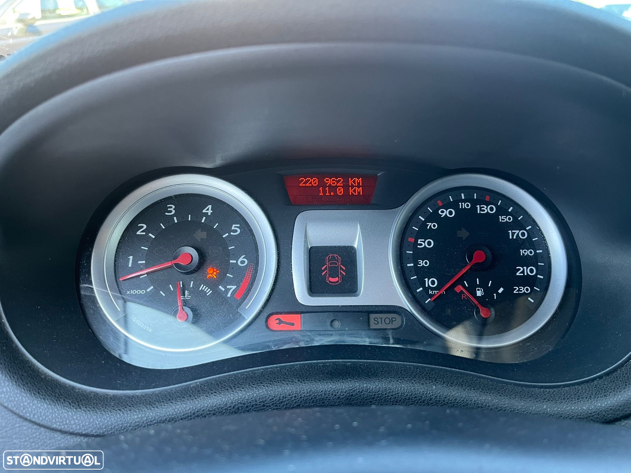 Renault Clio 1.2 16V Dynamique S - 15