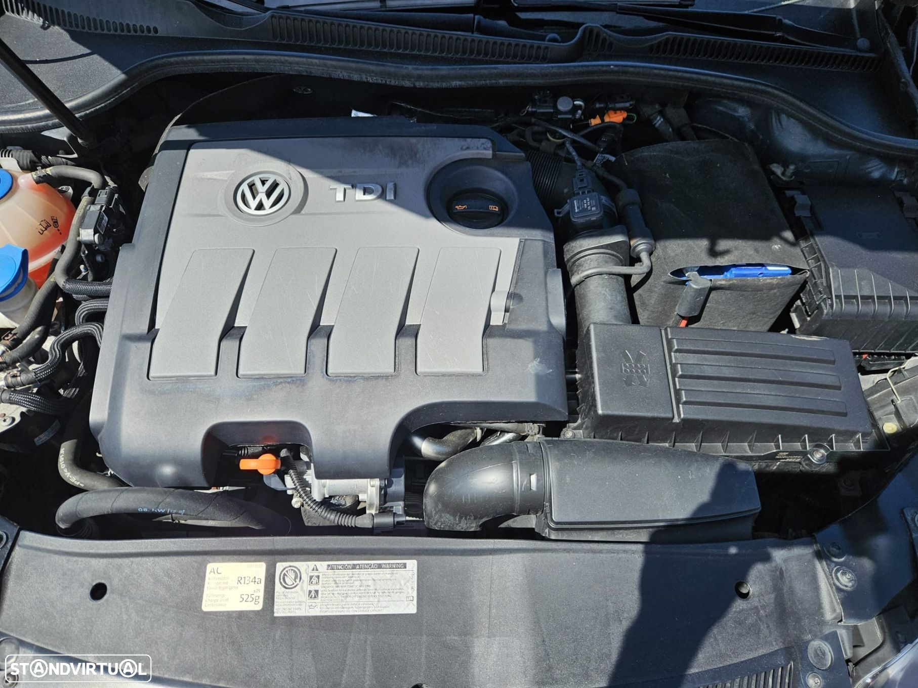 VW Golf 1.6 TDi Highline DSG - 49