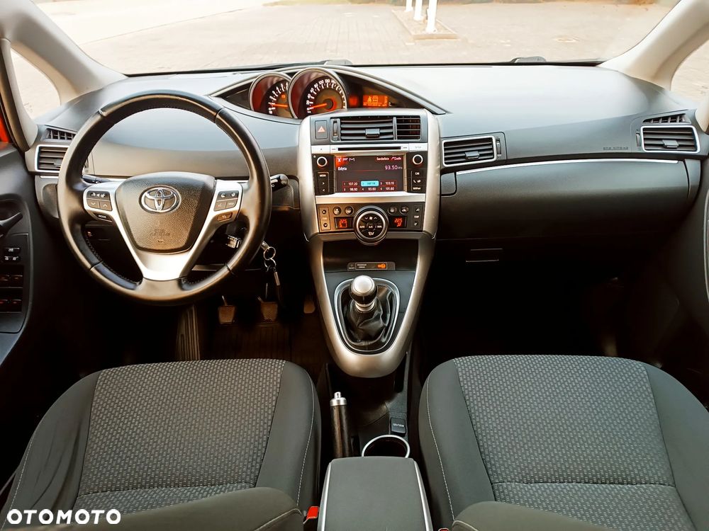 Toyota Verso 1.8 5-Sitzer Life - 23