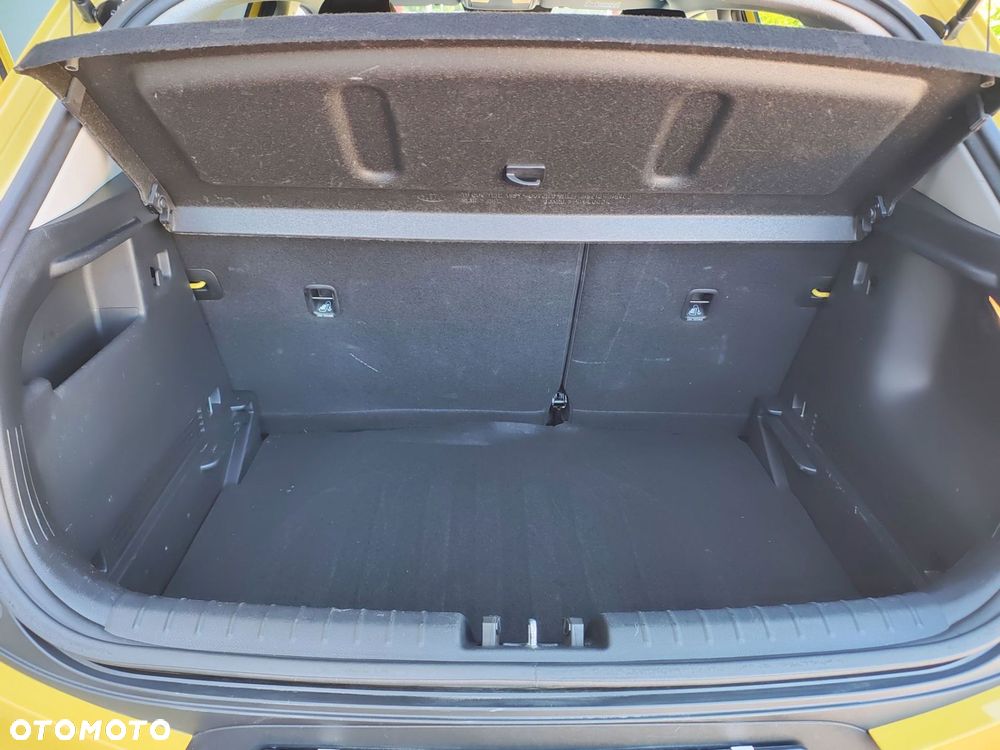 Kia Stonic 1.2 L Business Line - 17