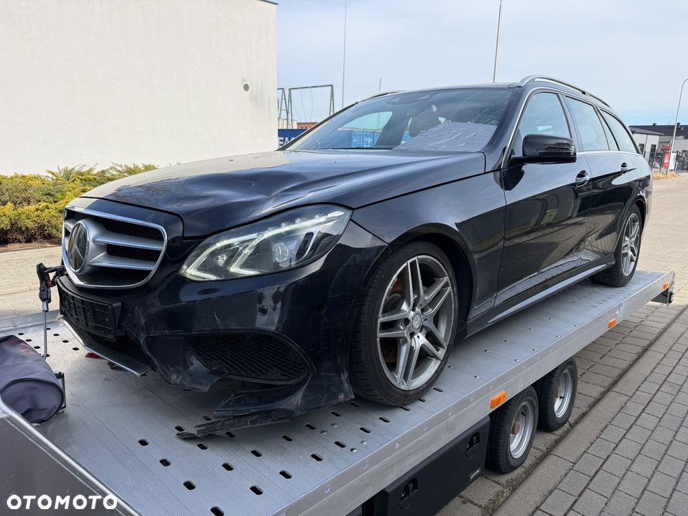 Mercedes-Benz Klasa E 350 CDI DPF 4Matic BlueEFFICIENCY 7G-TRONIC Avantgarde - 6
