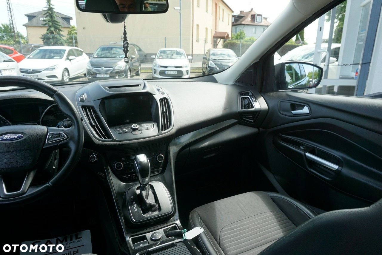 Ford Kuga - 20