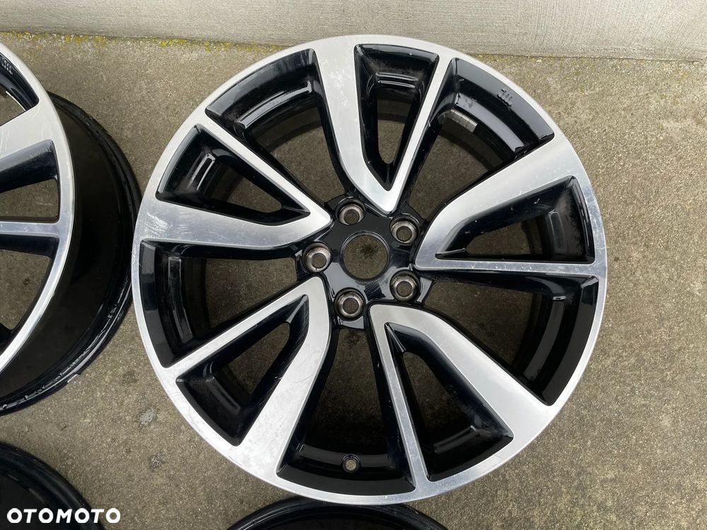 FELGI NISSAN QASHQAI J11  19x7J, ET40, 5x114,3 - 3