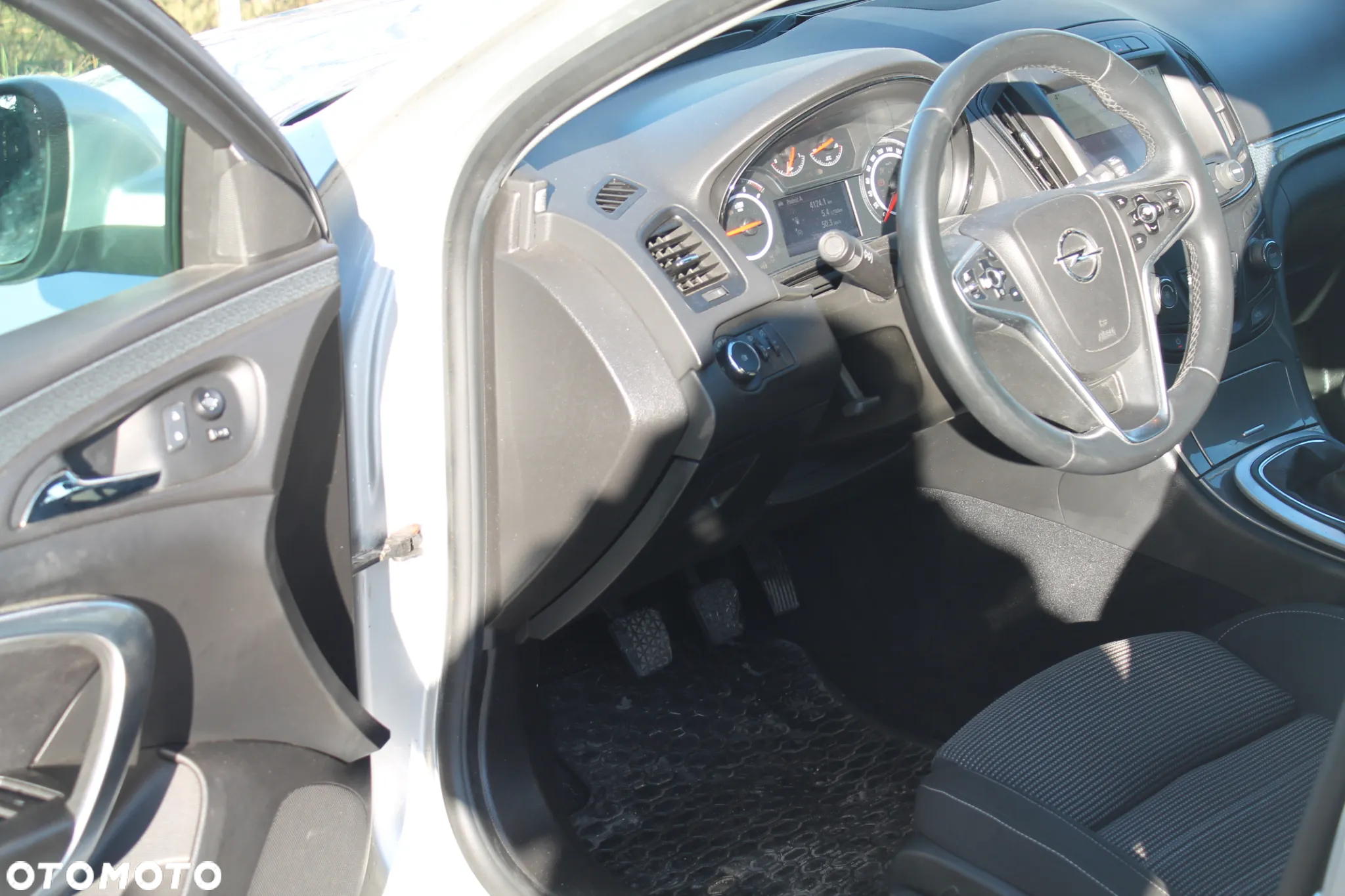 Opel Insignia - 9
