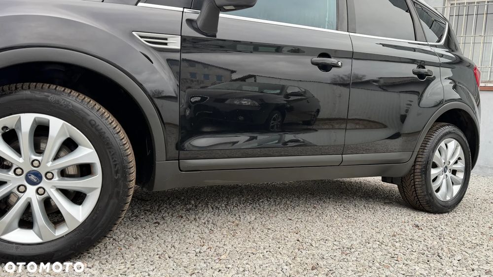 Ford Kuga 2.0 TDCi 2x4 Titanium - 21
