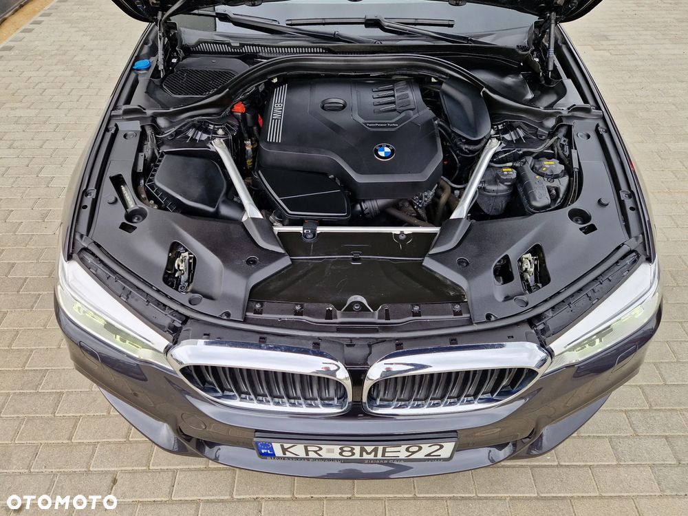 BMW Seria 5 530i GPF M Sport sport - 11