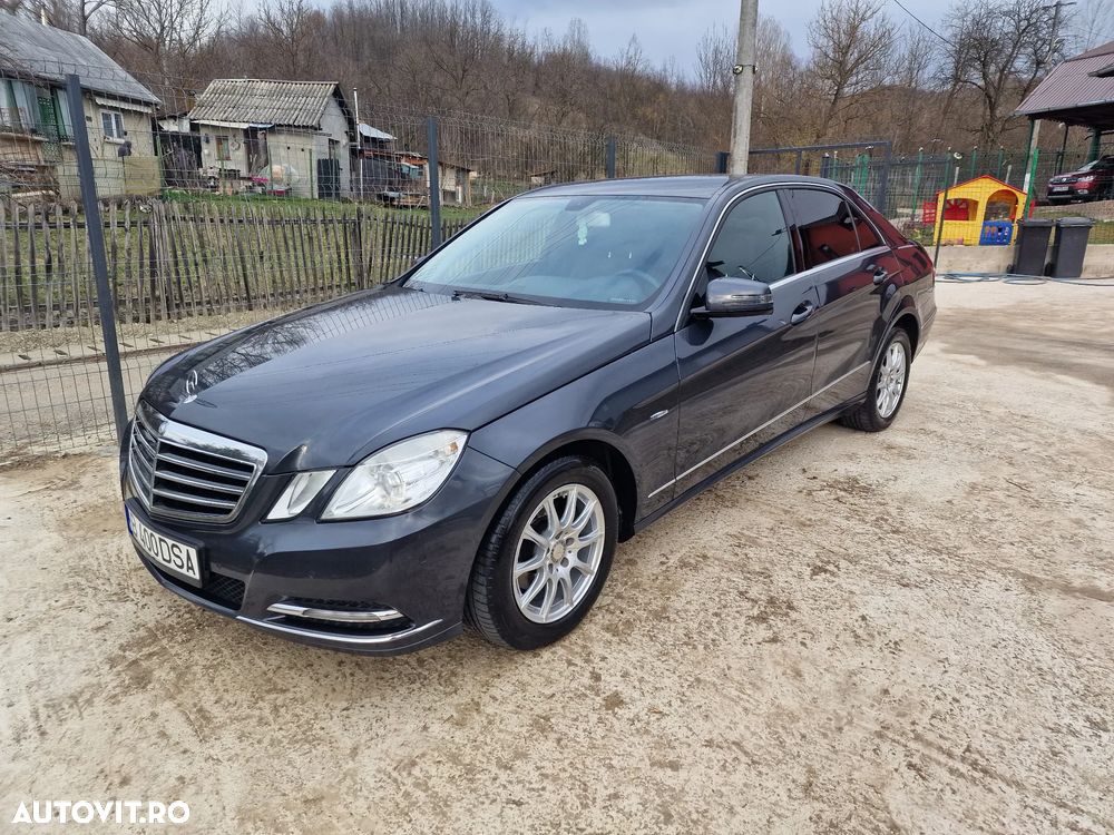Mercedes-Benz E 200 CDI DPF BlueEFFICIENCY Automatik Elegance - 1