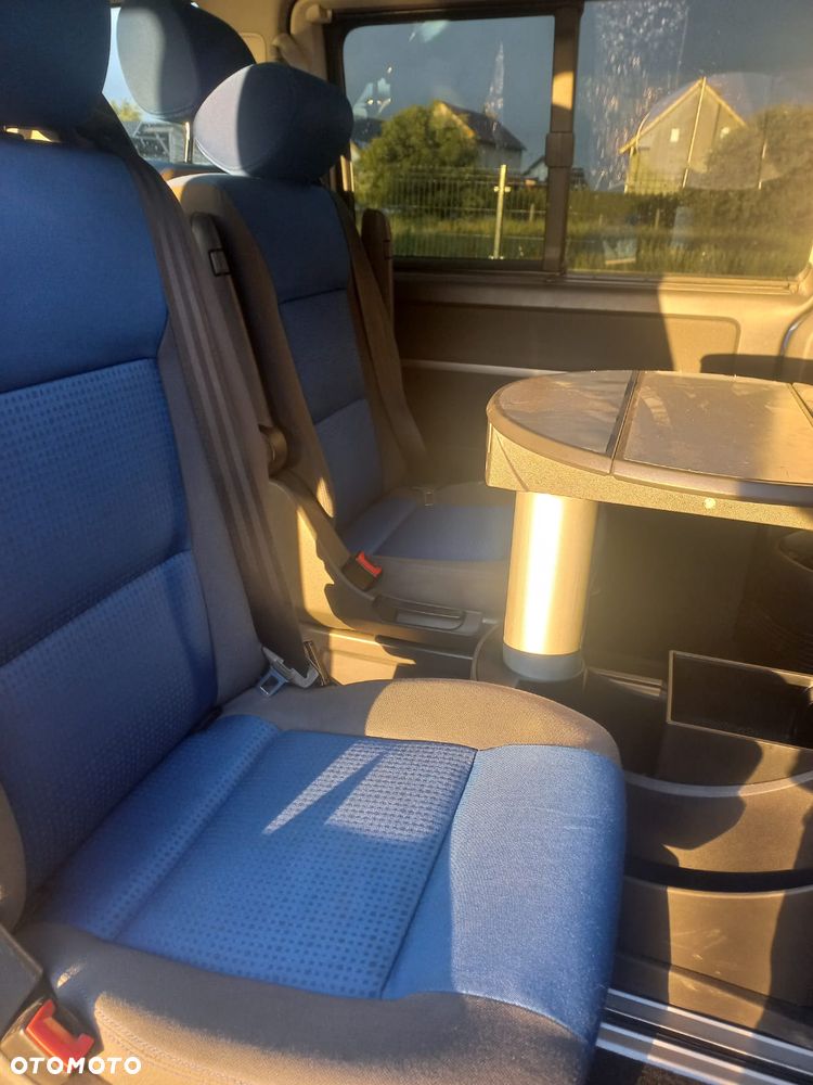 Volkswagen Multivan - 6