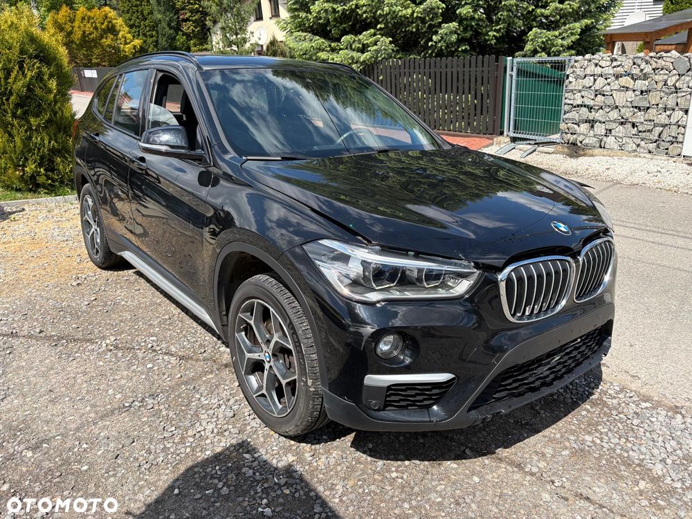 BMW X1 sDrive18d Business Edition - 1