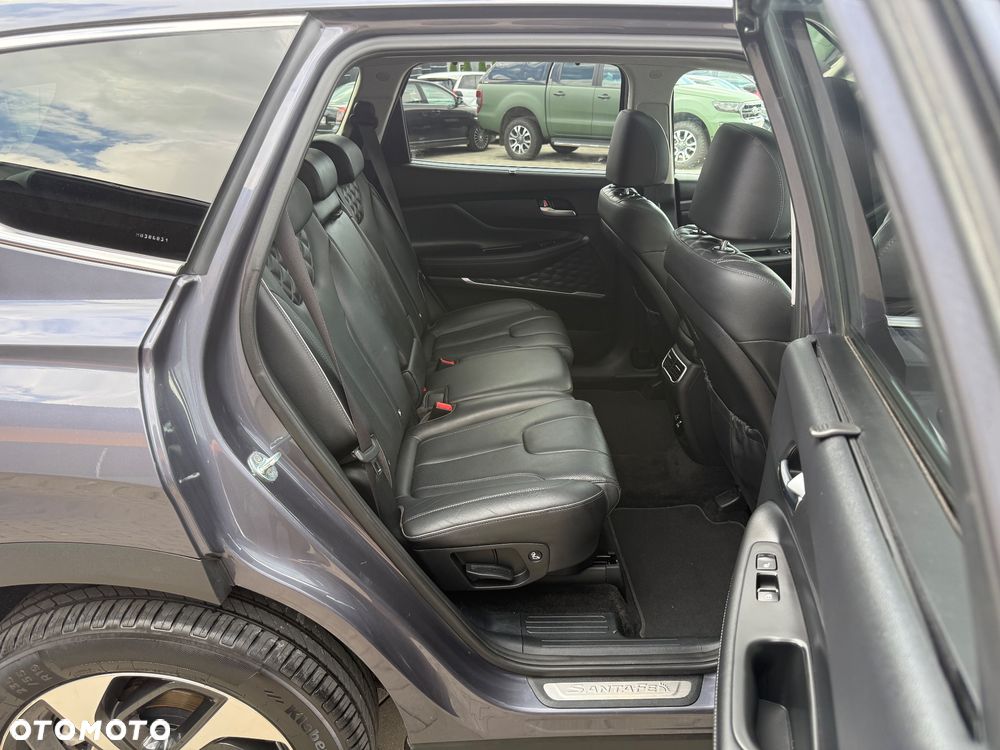 Hyundai Santa Fe 2.2 CRDi Platinum 4WD - 36