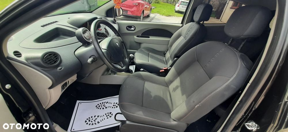 Renault Twingo - 40
