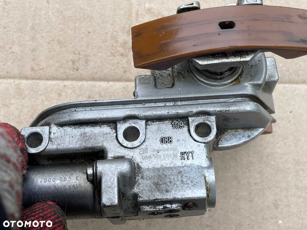 Napinacz łańcucha łańcuszka rozrządu audi a3  vw golf 1.8 T seat cupra - 2