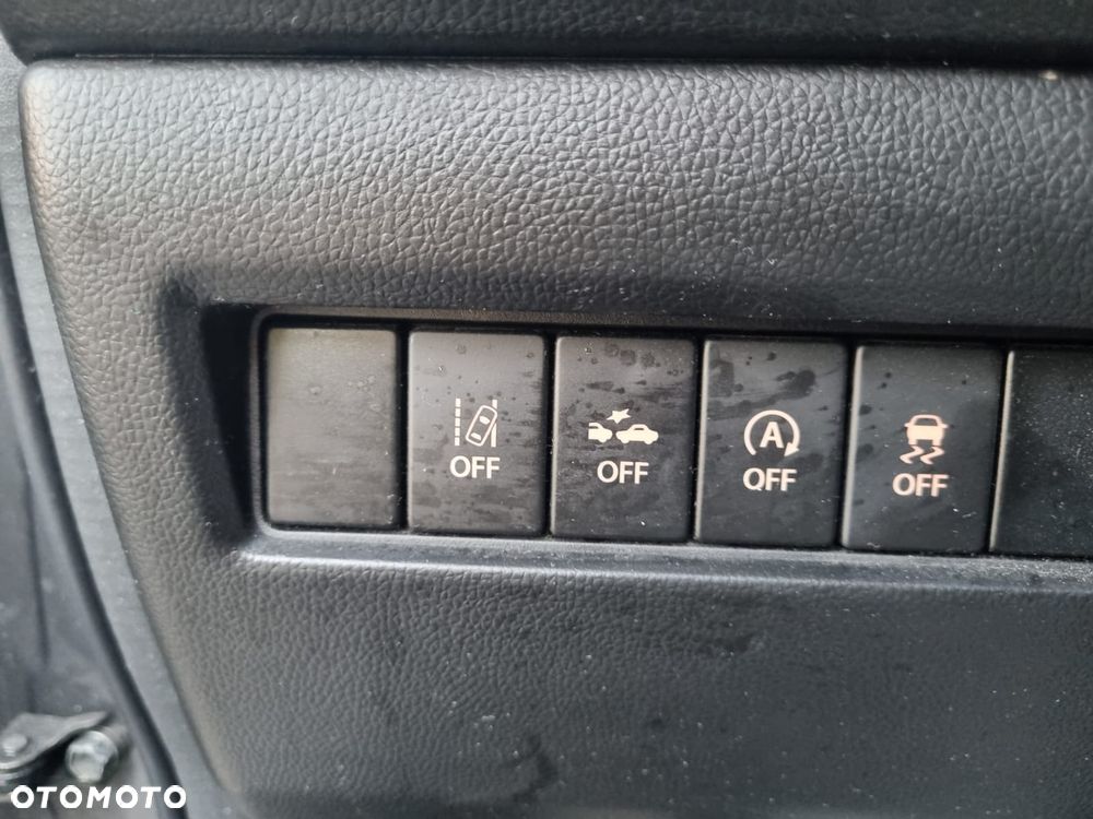 Suzuki Swift 1.2 Dualjet Hybrid Comfort - 23